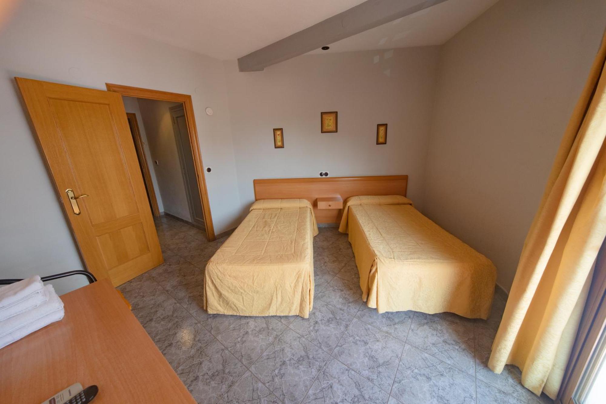 Hostal Virginia Favareta Dış mekan fotoğraf