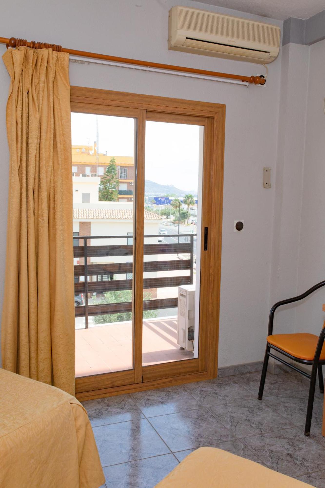 Hostal Virginia Favareta Dış mekan fotoğraf